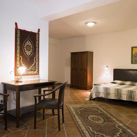 Villa Piersepp B&B Trappitello Eksteriør billede
